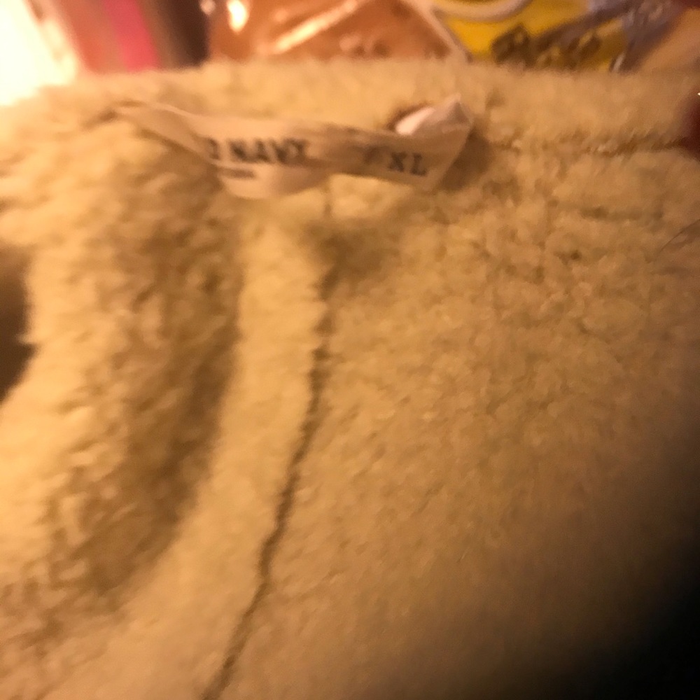 Coat - Picture 3 of 4